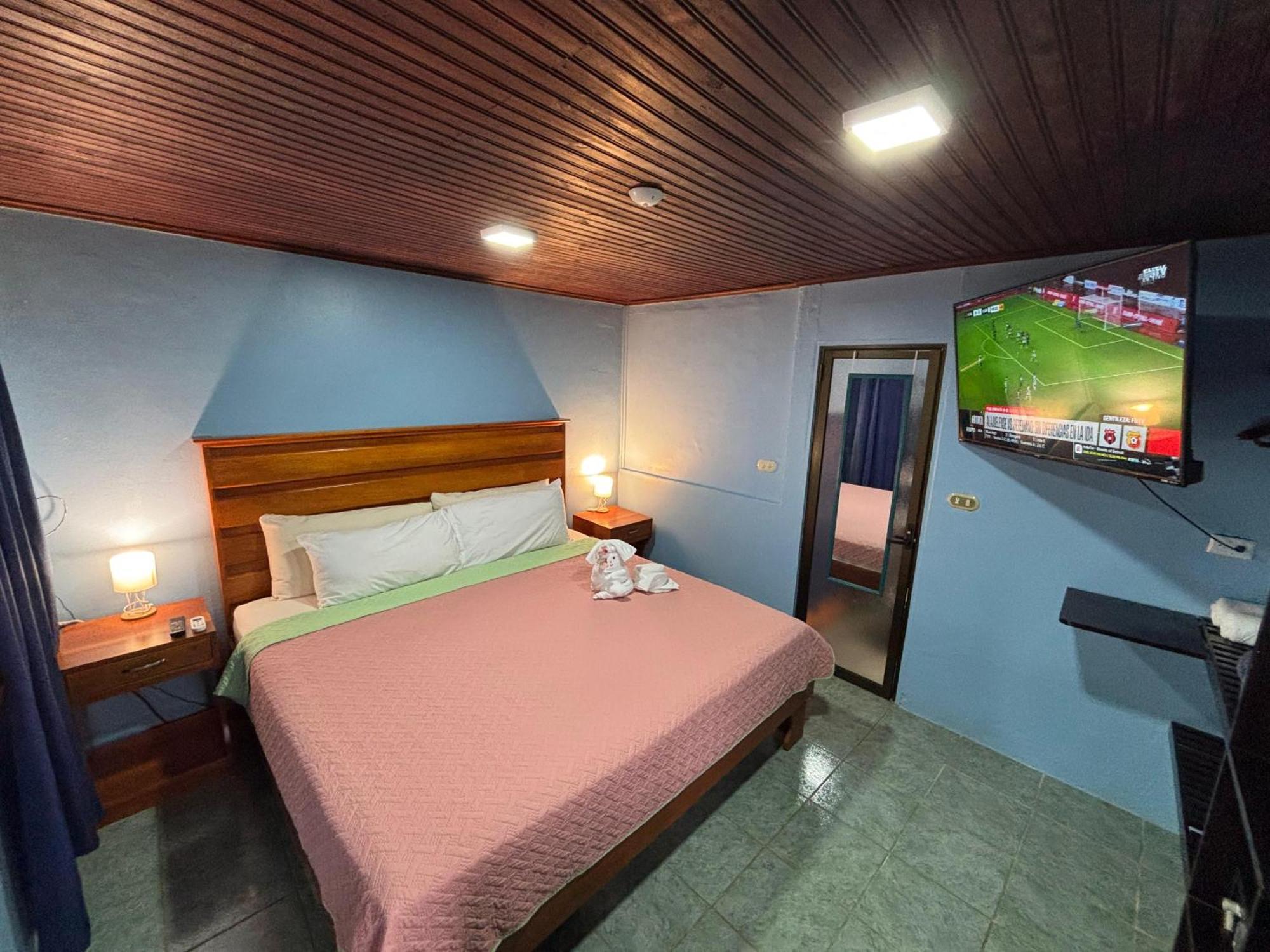 Pura Vida Aparment - Downtown La Fortuna Extérieur photo
